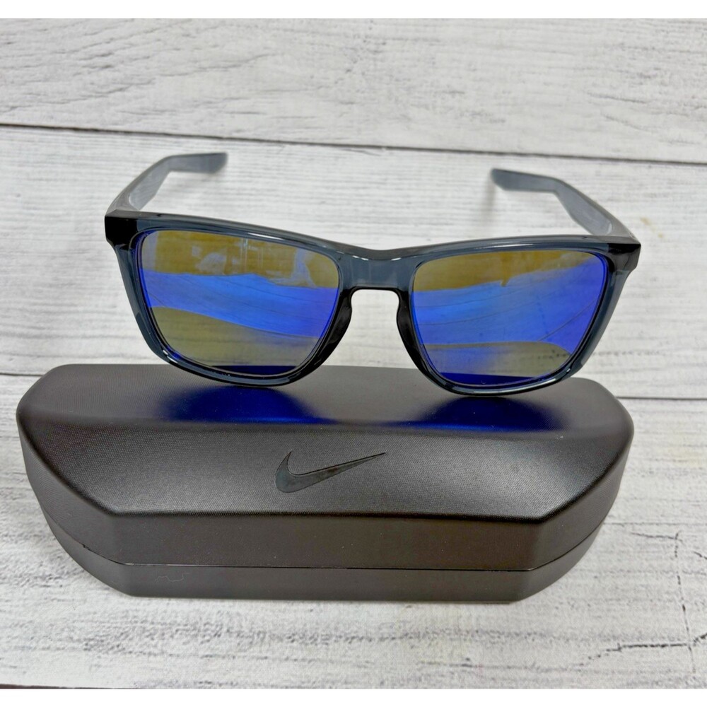 Nike FD1692 021 Crystal Dark Grey FORTUNE Sunglasses Mirror Lenses Shell Case